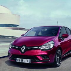 Renault presenta nuevas versiones del Clio Turbo