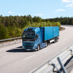 Volvo presenta en Europa camión de celdas de combustible de hidrógeno con cero emisiones